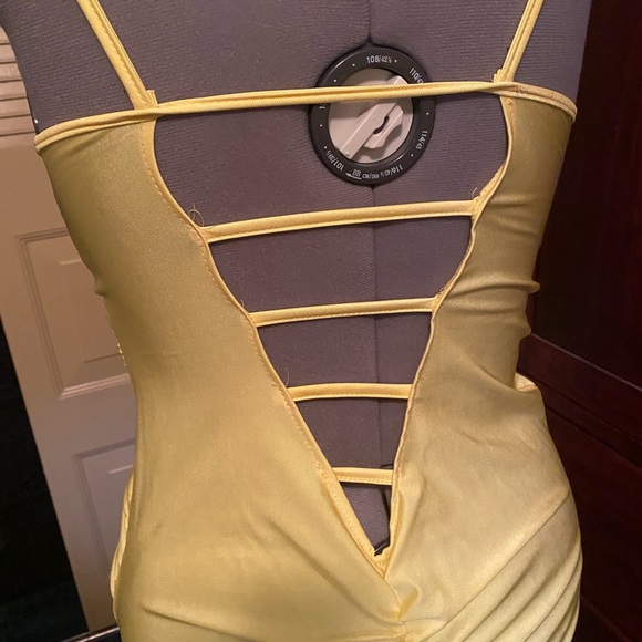 High low dress - Picture 8 of 10